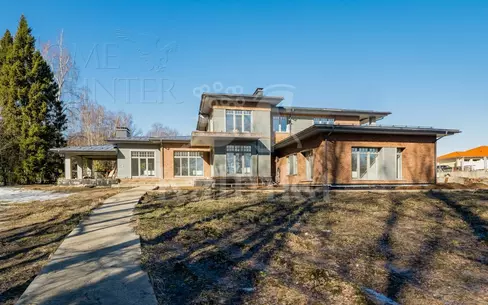2-этажный коттедж 539.3 м² без отделки