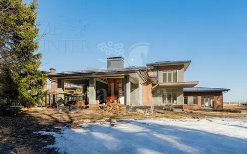 2-этажный коттедж 539.3 м² без отделки