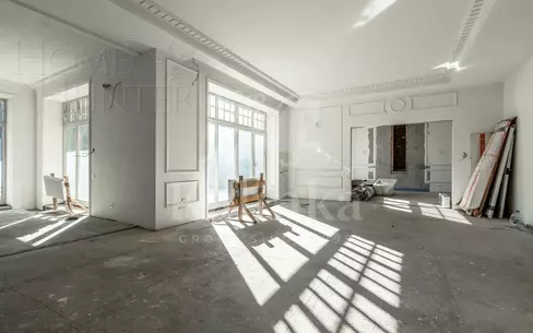 2-этажный коттедж 539.3 м² без отделки