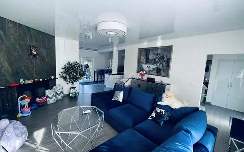 2-этажный коттедж 280 м² с отделкой