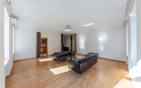 4-КОМН. КВАРТИРА С ОТДЕЛКОЙ 156 М² НА 2 ЭТАЖЕ