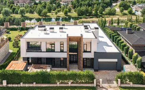 2-этажный коттедж 1 200 м² без отделки