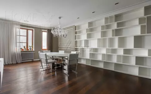 3-КОМН. КВАРТИРА С ОТДЕЛКОЙ 200 М² НА 11 ЭТАЖЕ