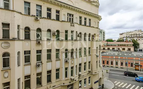 3-КОМН. КВАРТИРА БЕЗ ОТДЕЛКИ 135 М² НА 4 ЭТАЖЕ