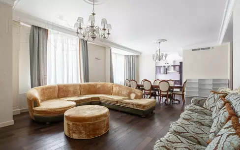 4-КОМН. КВАРТИРА С ОТДЕЛКОЙ 195 М² НА 4 ЭТАЖЕ