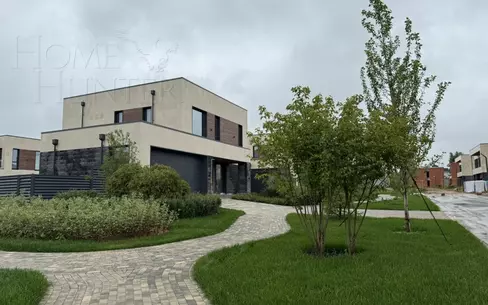 2-этажный коттедж 352.1 м² без отделки