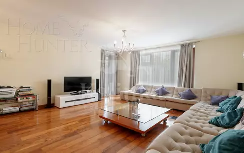 5-КОМН. КВАРТИРА С ОТДЕЛКОЙ 232.5 М² НА 3 ЭТАЖЕ