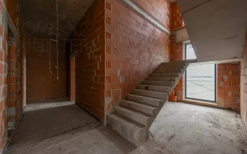 2-этажный коттедж 830 м² без отделки