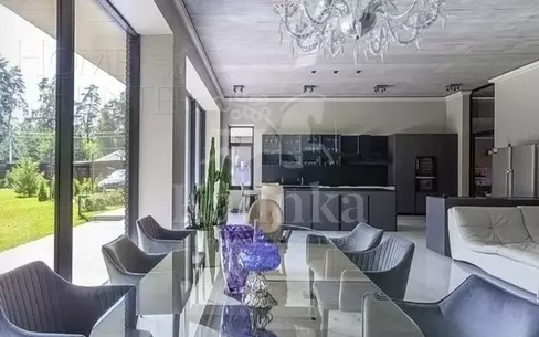 1-этажный коттедж 492 м² с отделкой