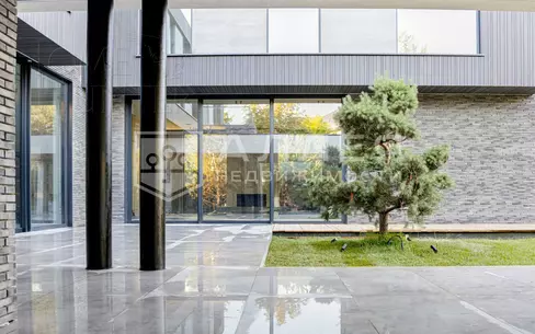 2-этажный коттедж 1 265 м² с отделкой