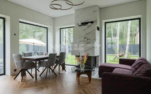 2-этажный коттедж 200 м² с отделкой