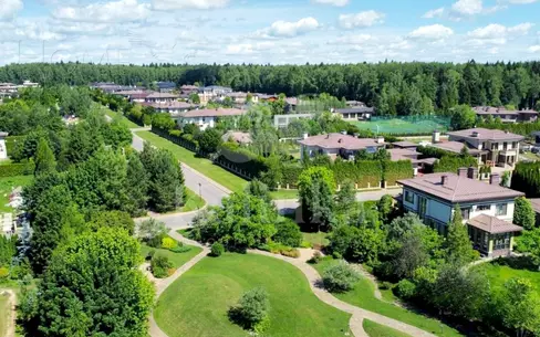 Участок 392.29 сот. в охраняемом поселке