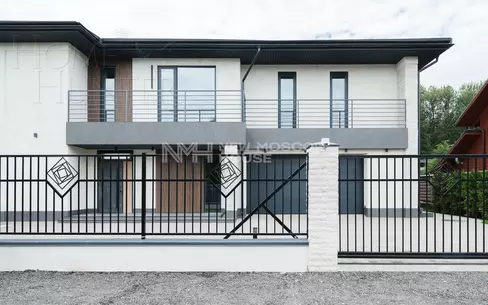 2-этажный коттедж 640 м² с отделкой