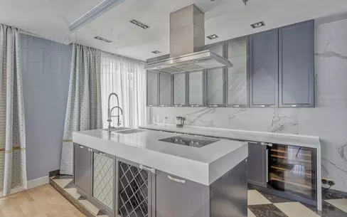 3-КОМН. КВАРТИРА С ОТДЕЛКОЙ 135 М² НА 3 ЭТАЖЕ