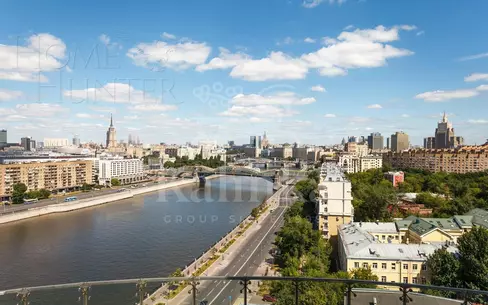5-комн. кв., 215 м², 15/15 этаж