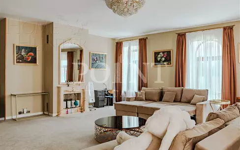 4-КОМН. КВАРТИРА С ОТДЕЛКОЙ 303 М² НА 3 ЭТАЖЕ