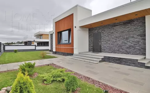 1-этажный коттедж 170 м² с отделкой