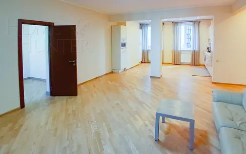 5-КОМН. КВАРТИРА С ОТДЕЛКОЙ 121 М² НА 4 ЭТАЖЕ
