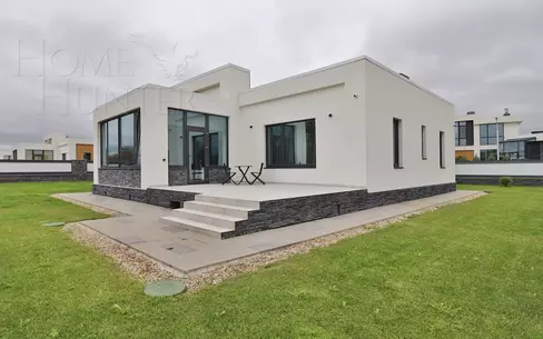 1-этажный коттедж 170 м² с отделкой