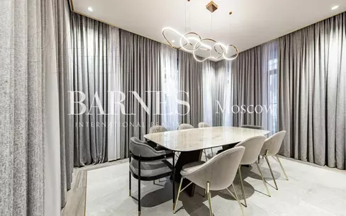 2-этажный коттедж 639 м² с отделкой