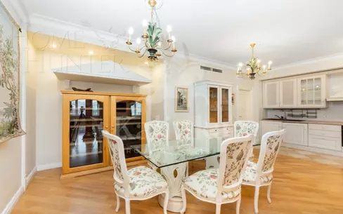 3-КОМН. КВАРТИРА С ОТДЕЛКОЙ 173.1 М² НА 8 ЭТАЖЕ
