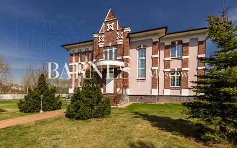 2-этажный коттедж 343.5 м² с отделкой