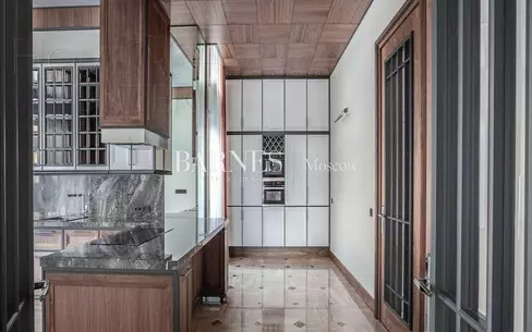 2-этажный коттедж 989.7 м² с отделкой