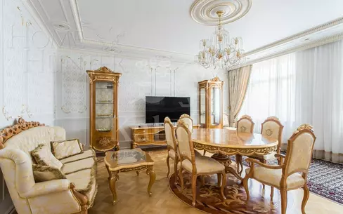 4-КОМН. КВАРТИРА С ОТДЕЛКОЙ 190 М² НА 7 ЭТАЖЕ