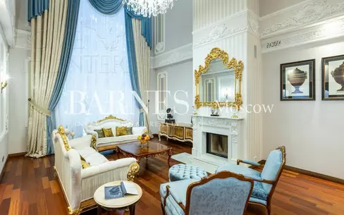 2-этажный коттедж 687 м² с отделкой