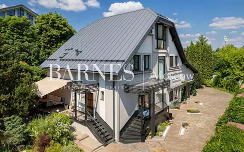 2-этажный коттедж 679 м² с отделкой