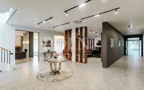 2-этажный коттедж 1 327 м² с отделкой
