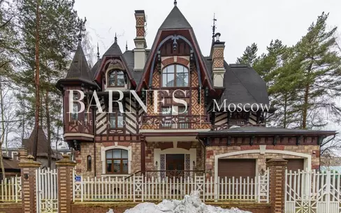 2-этажный коттедж 639 м² с отделкой