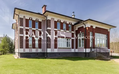 2-этажный коттедж 343.5 м² с отделкой