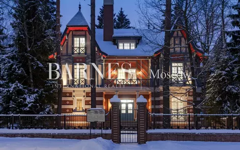 2-этажный коттедж 687 м² с отделкой