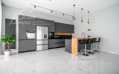 2-этажный коттедж 416 м² с отделкой