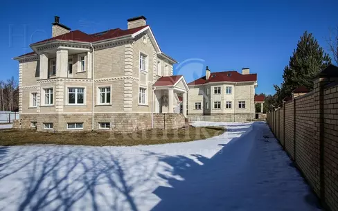 2-этажный коттедж 1 000 м² без отделки