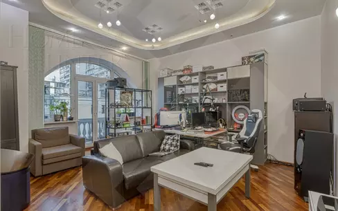 3-КОМН. КВАРТИРА С ОТДЕЛКОЙ 92.6 М² НА 3 ЭТАЖЕ