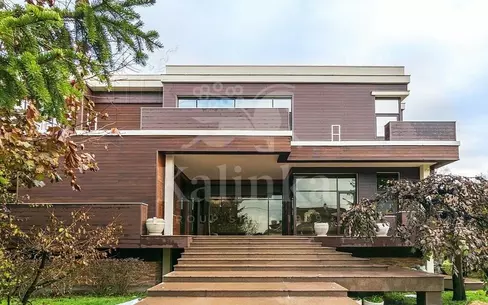 2-этажный коттедж 1 200 м² с отделкой