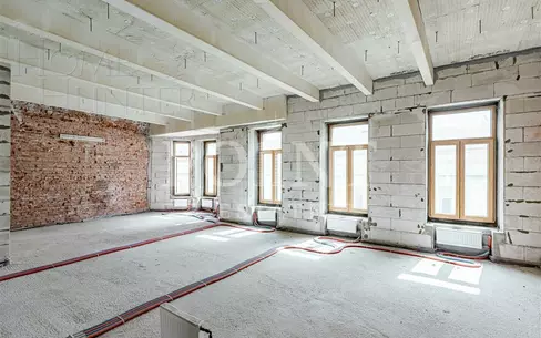 4-комн. кв., 144.6 м², 4/7 этаж