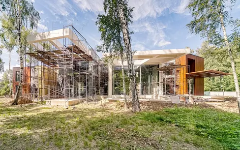 2-этажный коттедж 1 400 м² без отделки