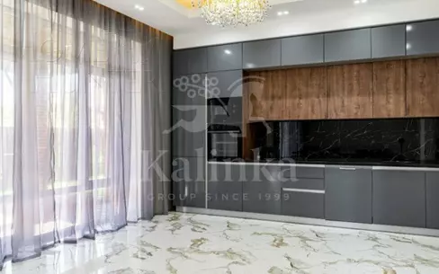 2-этажный коттедж 286 м² с отделкой
