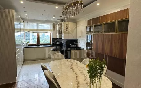 4-КОМН. КВАРТИРА С ОТДЕЛКОЙ 169.5 М² НА 7 ЭТАЖЕ
