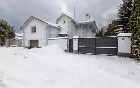 2-этажный коттедж 738 м² с отделкой