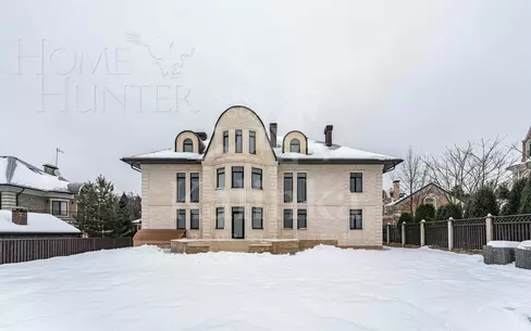 2-этажный коттедж 860 м² без отделки