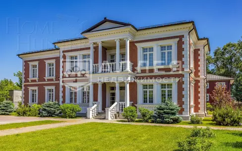 2-этажный коттедж 1 400 м² с отделкой