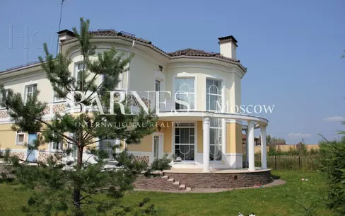 2-этажный коттедж 366 м² без отделки