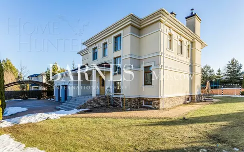 2-этажный коттедж 430 м² с отделкой