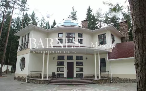 2-этажный коттедж 850 м² с отделкой