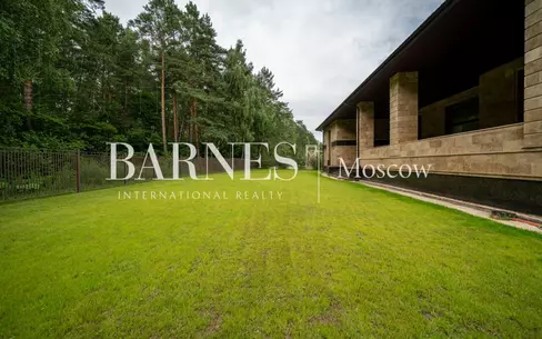 2-этажный коттедж 596 м² без отделки