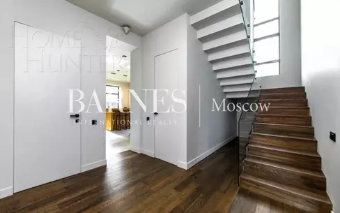 2-этажный коттедж 450 м² с отделкой